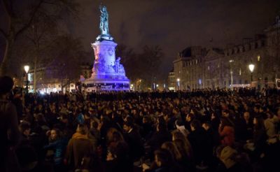 Nuit debout.